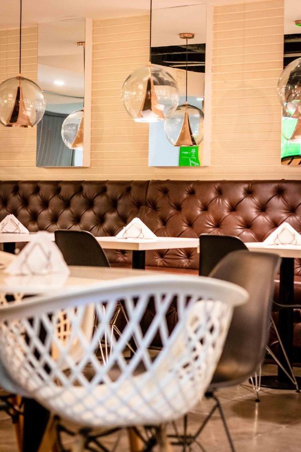 Lleras Green Hotel Μεντεγίν Εξωτερικό φωτογραφία