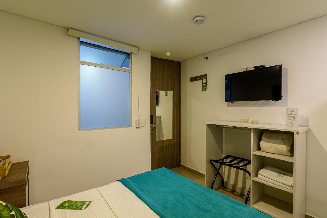 Lleras Green Hotel Μεντεγίν Εξωτερικό φωτογραφία