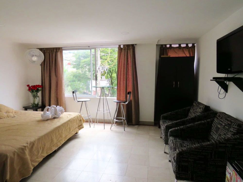 Lleras Green Hotel Μεντεγίν Εξωτερικό φωτογραφία