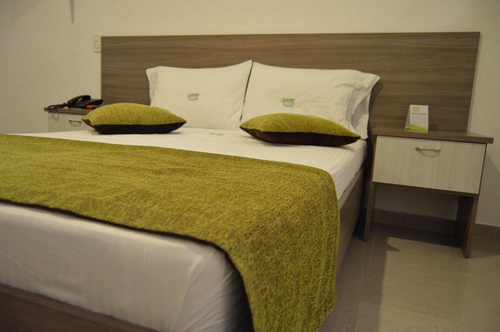 Lleras Green Hotel Μεντεγίν Εξωτερικό φωτογραφία